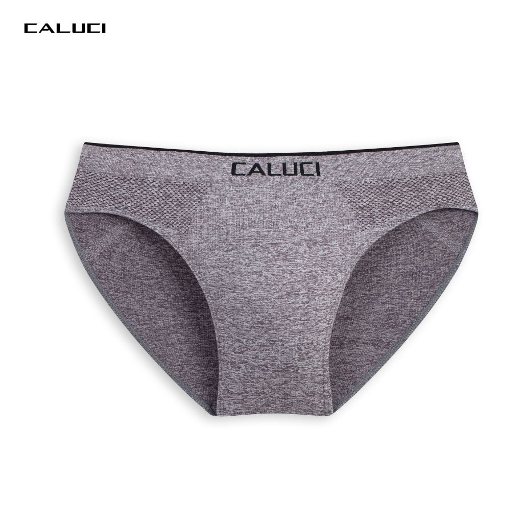 Quần lót nam CALUCI dáng brief thiết kế với 4 màu sắc cơ bản, chất liệu thoáng mát, bền màu, tạo cảm giác thoải mái CA12