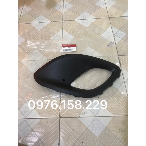 ỐP ĐÈN GẦM XE KIA MORNING CHÍNH HÃNG