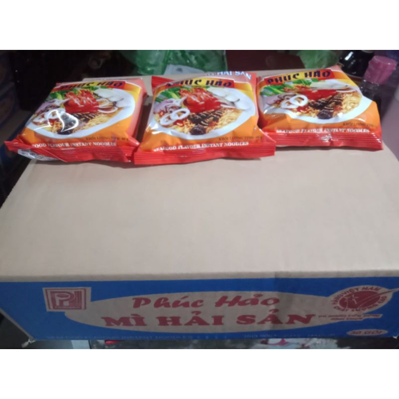 Mì Phúc Hảo 60g x 30 Gói vị Thịt Tôm Gà