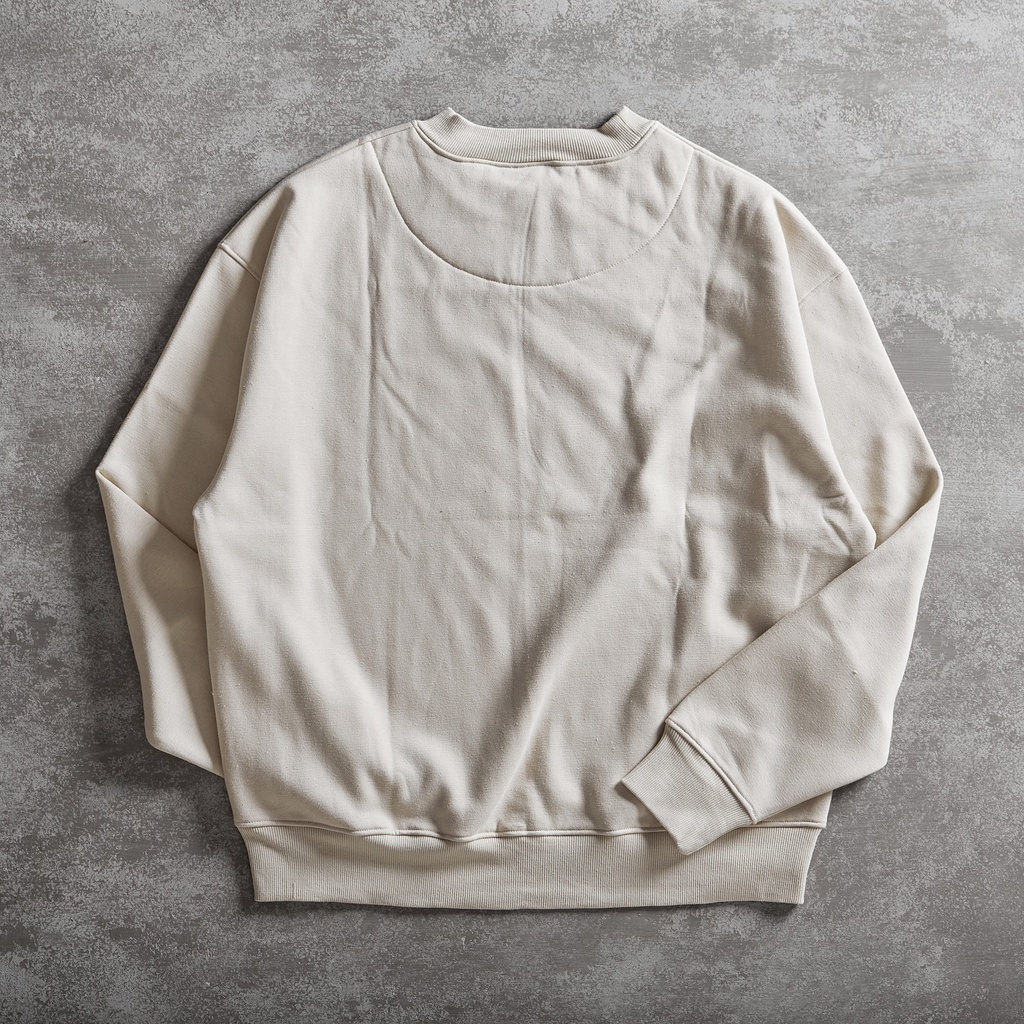 Áo Sweater Tay Dài Graphic Gori | Màu Beige Form Rộng Unisex Nam Nữ