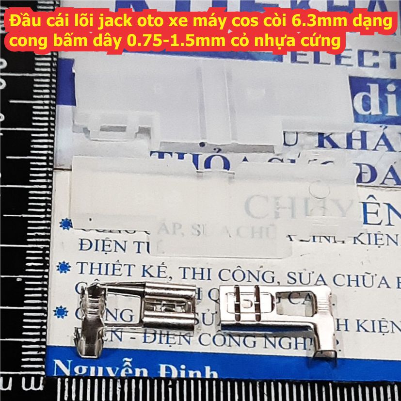 10 bộ Đầu cái lõi header jack oto xe máy cos còi 6.3mm dạng cong bấm dây 0.75-1.5mm cỏ nhựa cứng kde7921