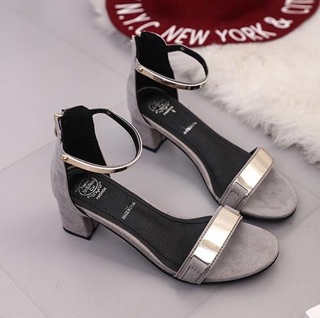 Sandal lấp lánh đen 39 - chat trc khi đặt hàng