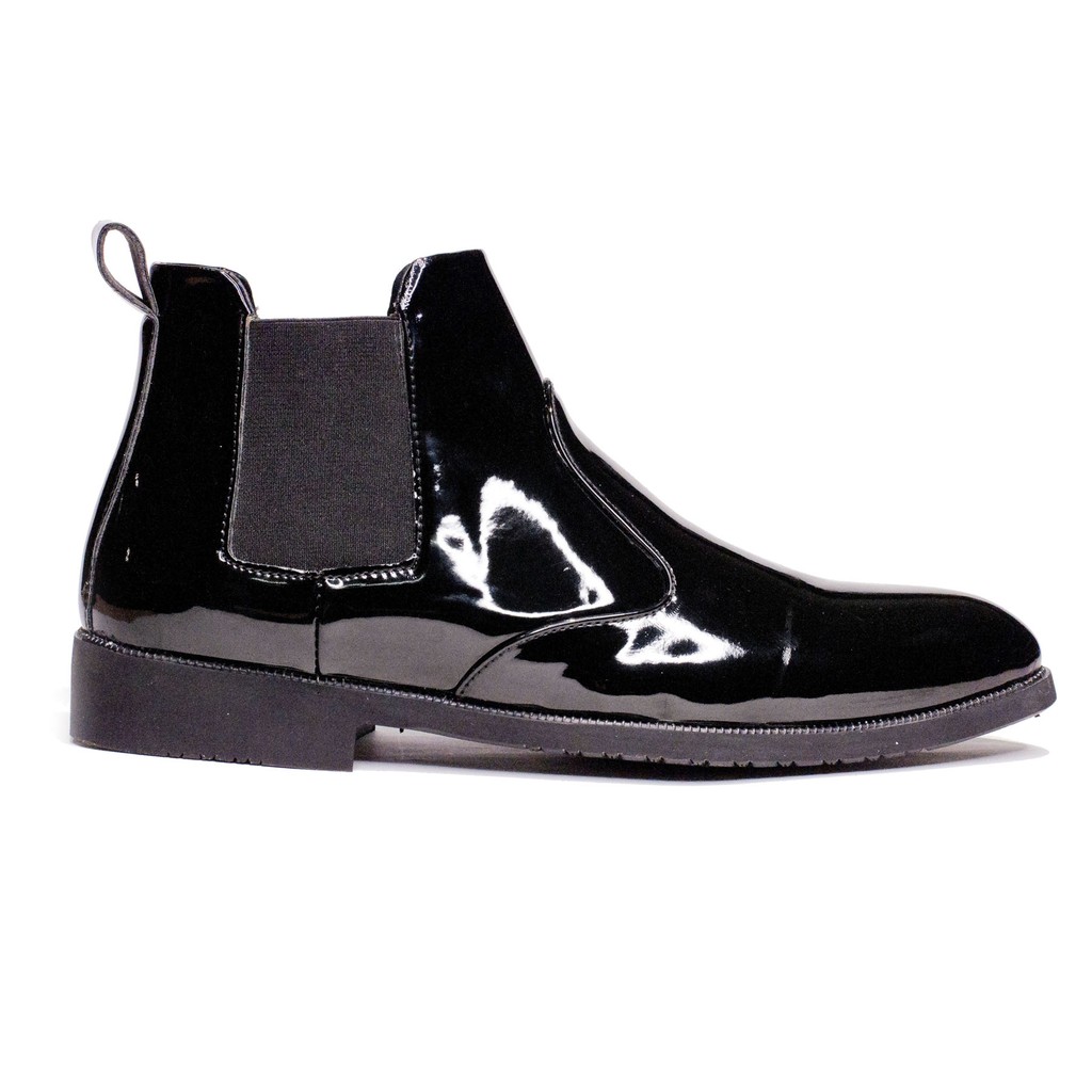 Giày Boot Nam AROTI Cao Cổ Chất Đẹp Cao Cấp,Đế Khâu Siêu Bền, Tăng Chiều Cao 3cm Form Hàn Màu Đen - CB520-B(VT)