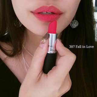 Son lì MAC Powder Kiss