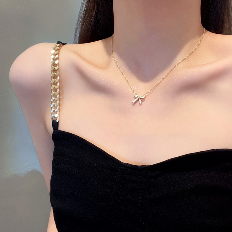 We Flower Dây chuyền mạ vàng 14k mặt hình nơ đính đá lấp lánh thời trang cổ điển sang trọng cho nữ