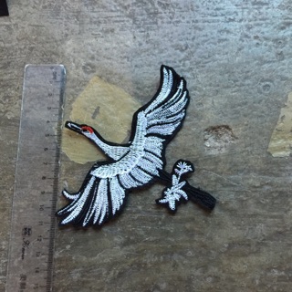 Sticker thêu cò