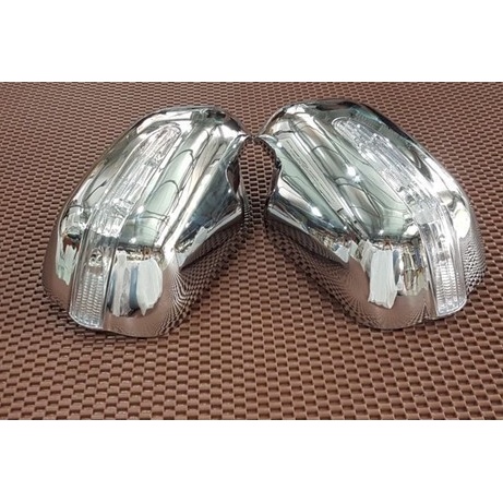 Ốp gương Chiếu hậu Toyota Innova 2006 - 2013 Có đèn