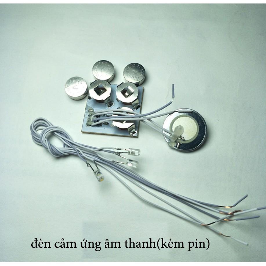 Đèn cảm ứng âm thanh(có pin) và Đèn điều khiển bằng remote(có pin)