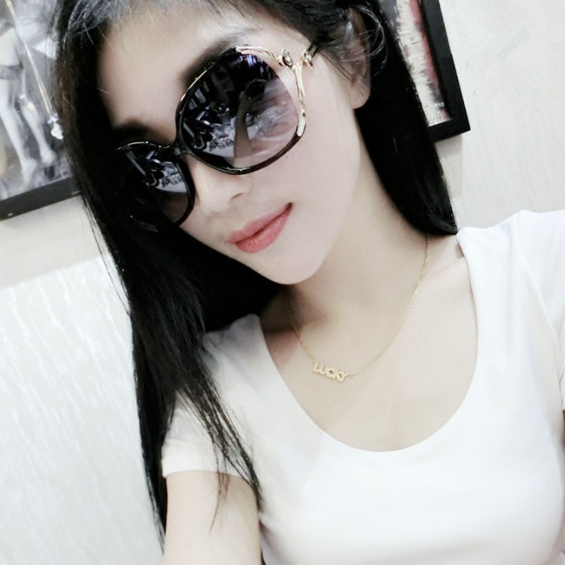 [Mã FAMAYFA giảm 10K đơn 50K] Kính Mát Gọng Oval Chống Tia Uv400 Phong Cách Retro | BigBuy360 - bigbuy360.vn