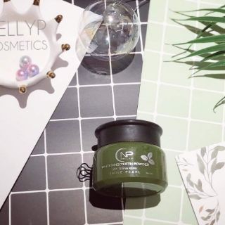 BỘT TRẮNG RĂNG NELLY.P