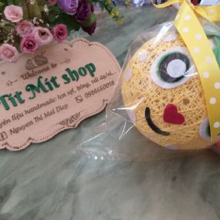 Đèn trung thu dâu tây handmade