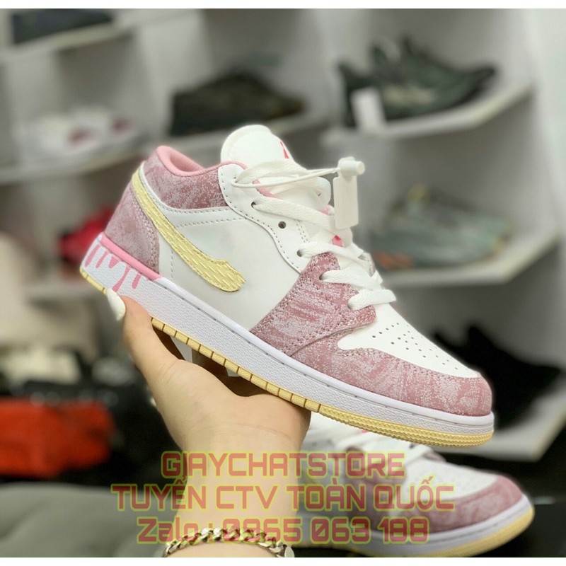 Ảnh thật của giày bóng rổ jordan1 low strawberry ice cream full box bill