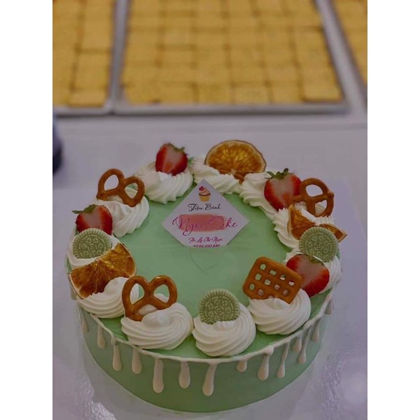 Bánh oreo trà xanh trang trí bánh sinh nhật dùng trực tiếp