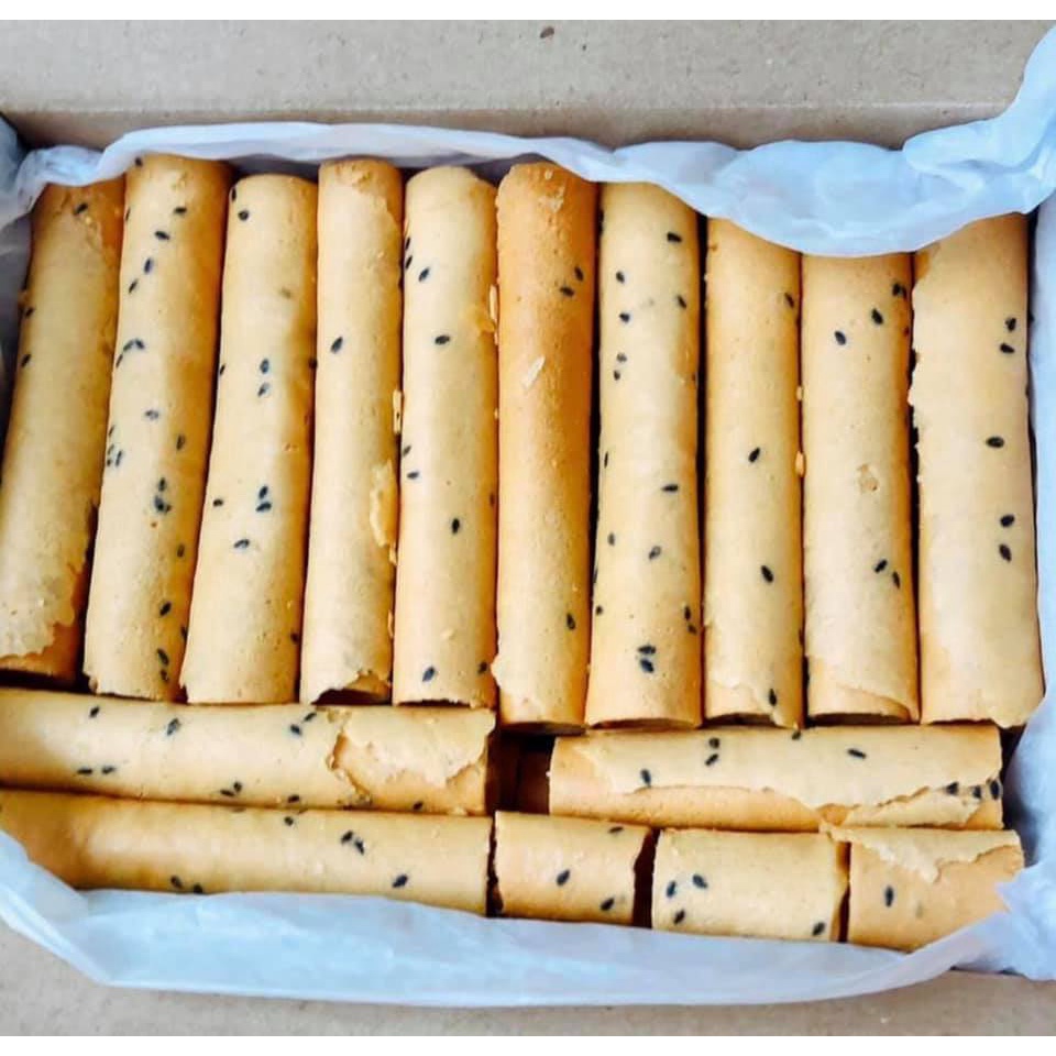 BÁNH KẸP CUỘN GIÒN MÈ