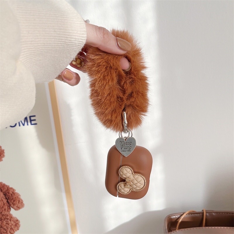 Case Airpods 1/2 /Pro Vỏ Ốp Tai Nghe Hình Mickey Nâu Kèm Cục Bông - Mr.Case AirPods