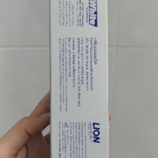 Kem đánh răng FRESH & WHITE Thái Lan