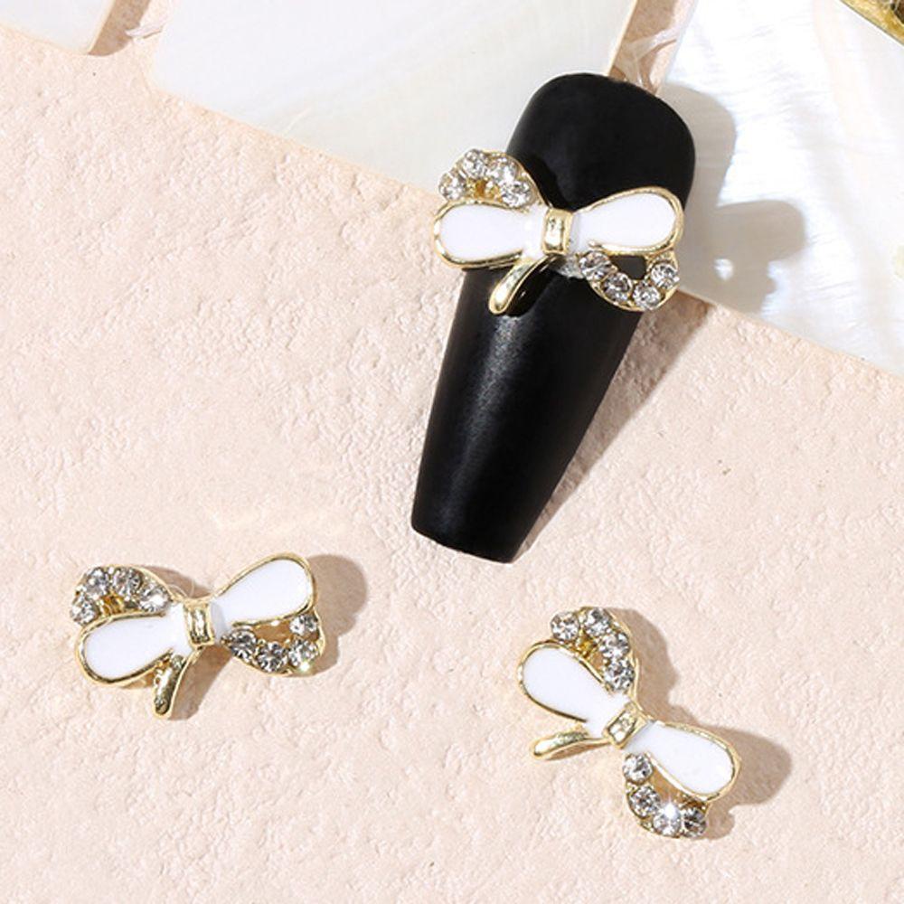 Phụ Kiện Trang Trí Móng Tay Hình Nơ Màu Trắng Đen Thời Trang