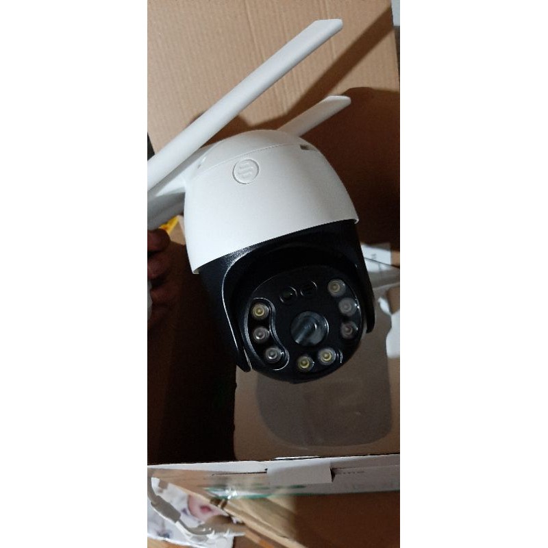 [Chính hãng] Camera wifi PTZ Carecam ngoài trời xoay 360 độ phân giải 3.0Mpx