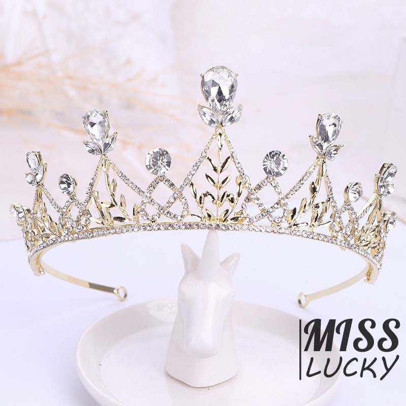 Vương miện kiểu dáng thời trang sang trọng dành cho nữ