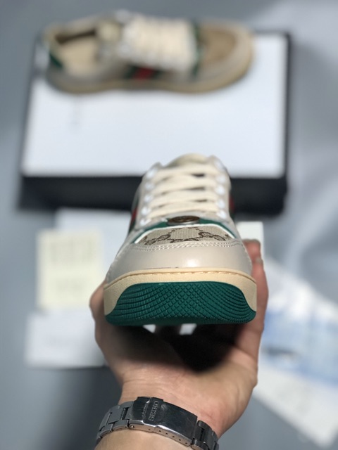 Giày sơn tùng bản sạch da xịn