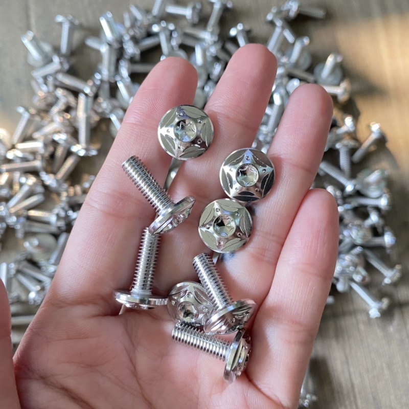 Bộ ốc dàn áo mũi tên inox 304 cho Wave lớn, Wave A