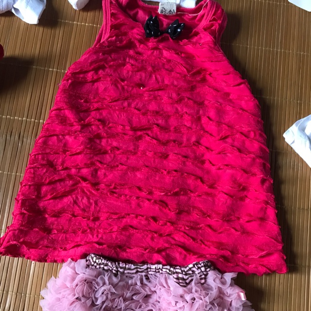 thảo gửi quần áo