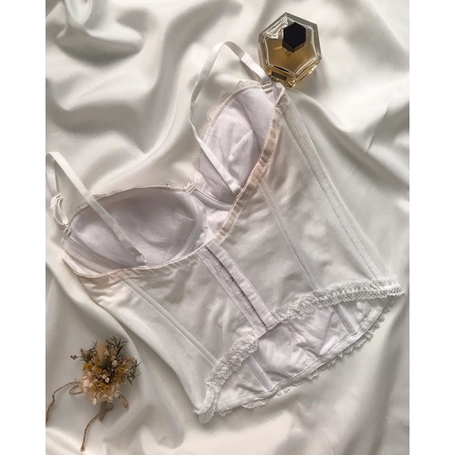 Áo corset trắng to 2hand