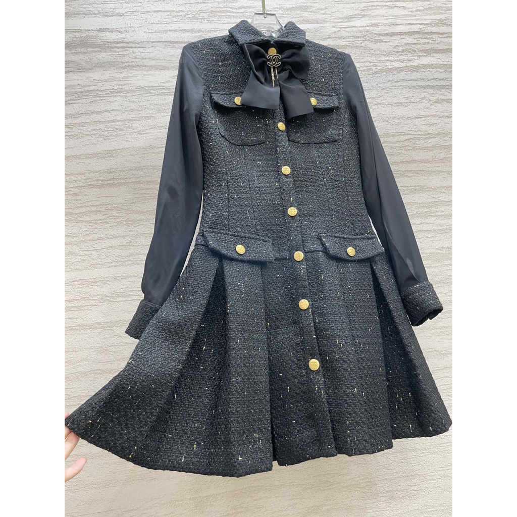 Váy len xếp li dài tay Channel thời trang