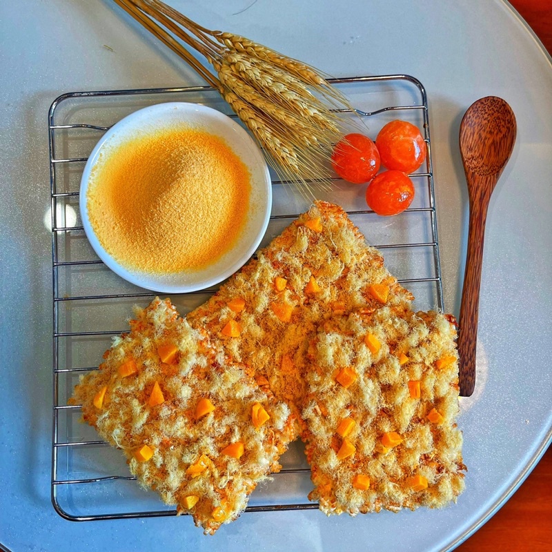 CƠM CHÁY CHÀ BÔNG PHÔ MAI TRỨNG MUỐI