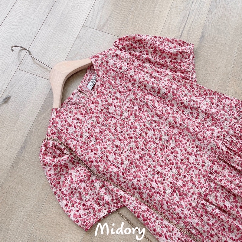 Váy hoa hồng 3 tầng