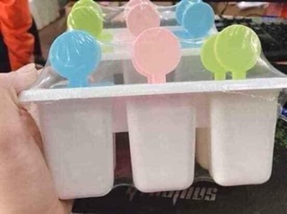 Khuôn làm kem hình thú cute