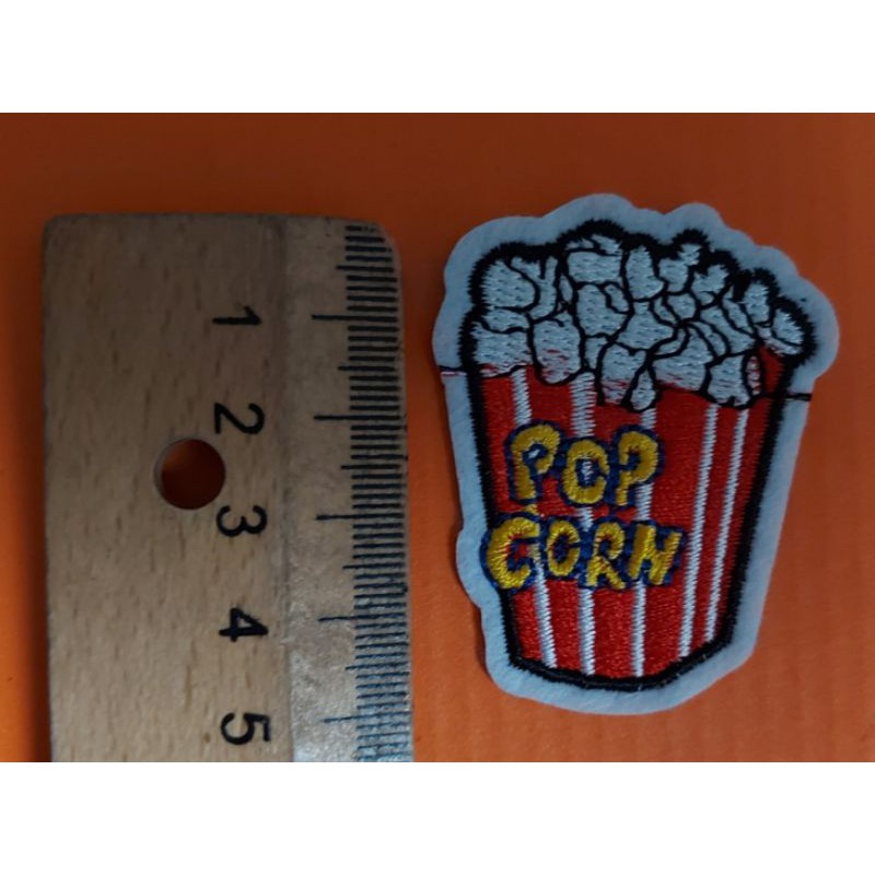 Hình ủi trang trí .