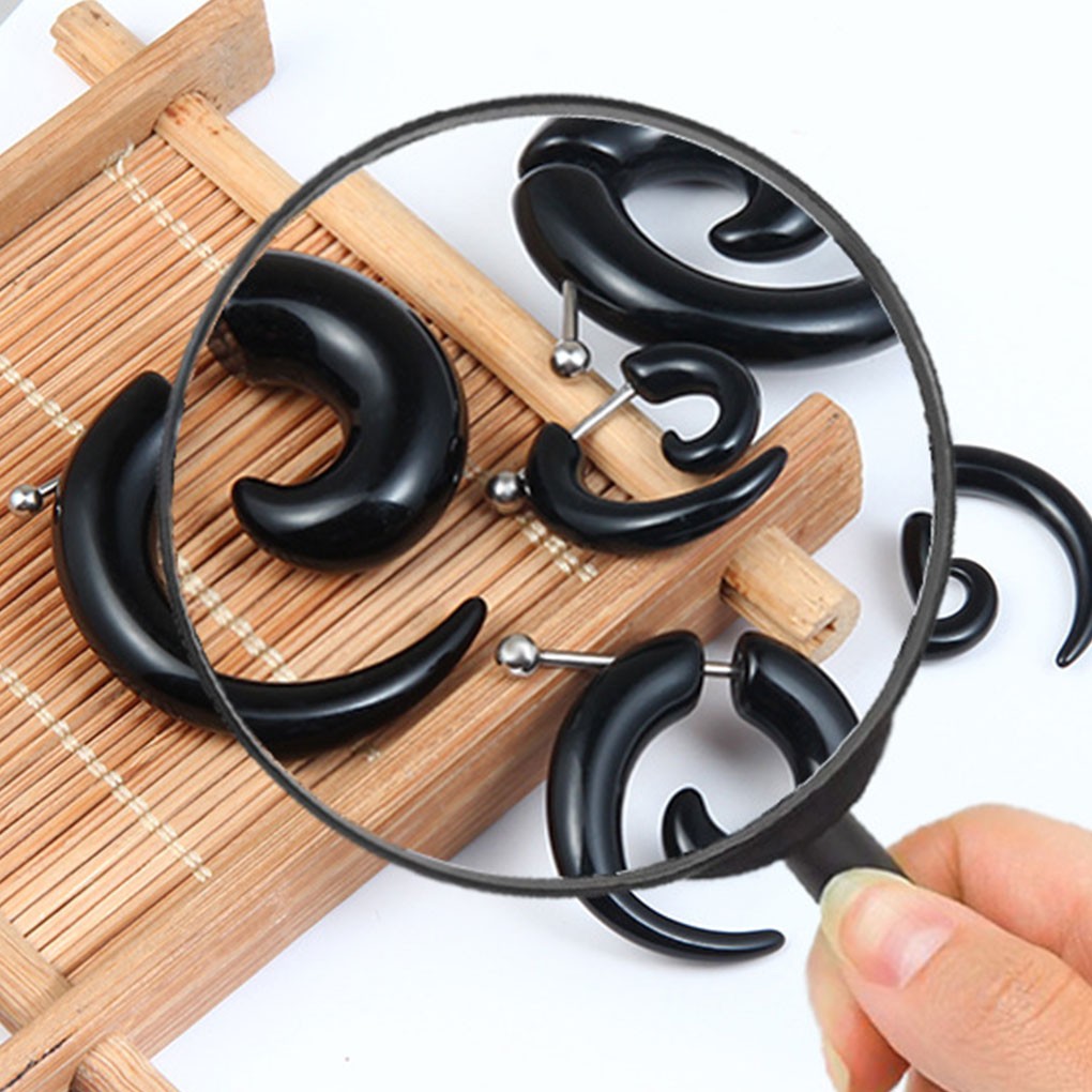 Khuyên tai dạng hình ốc sên cá tính