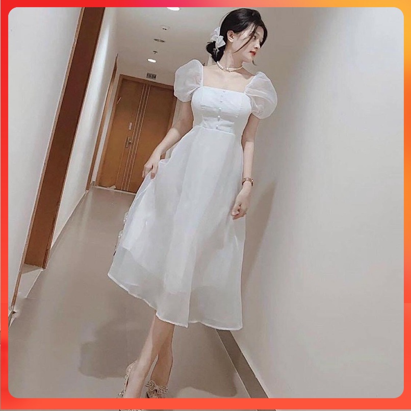 Váy, đầm trắng cổ vuông tay bồng dánh xòe xinh xắn đi chơi, du lịch, đám cưới