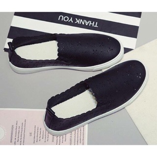 Giầy Slip on đục lỗ 