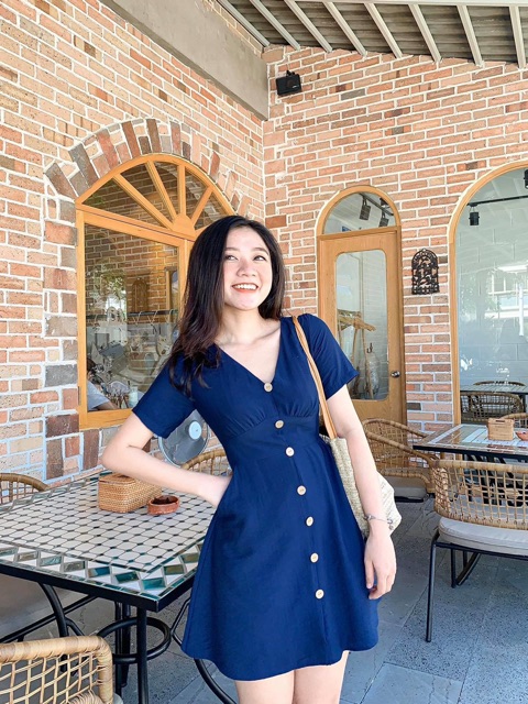 ĐẦM XANH ĐEN - TRẮNG NÚT GỖ CỔ V