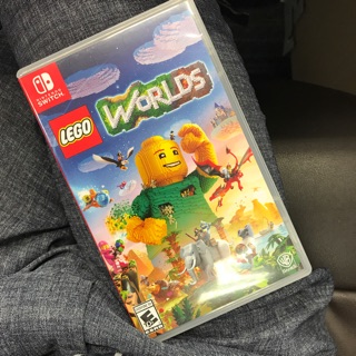 Lego World nintendo switch 2nd used còn code DLC