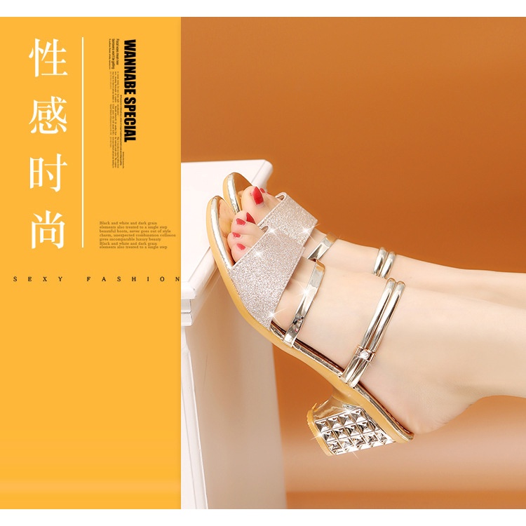 Xăng đan ánh nhũ dễ thương dành cho nữ