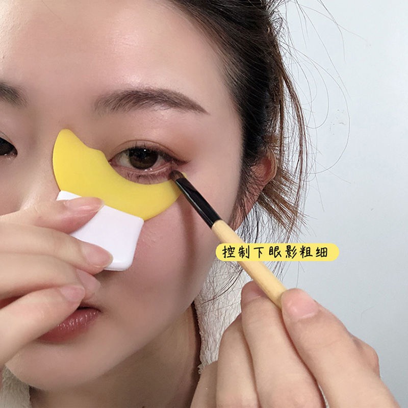Miếng silicon hỗ trợ kẻ mắt chuốt mi mascara tạo bọng mắt và làm sạch lông mi hình chữ y MINIGIRL S1