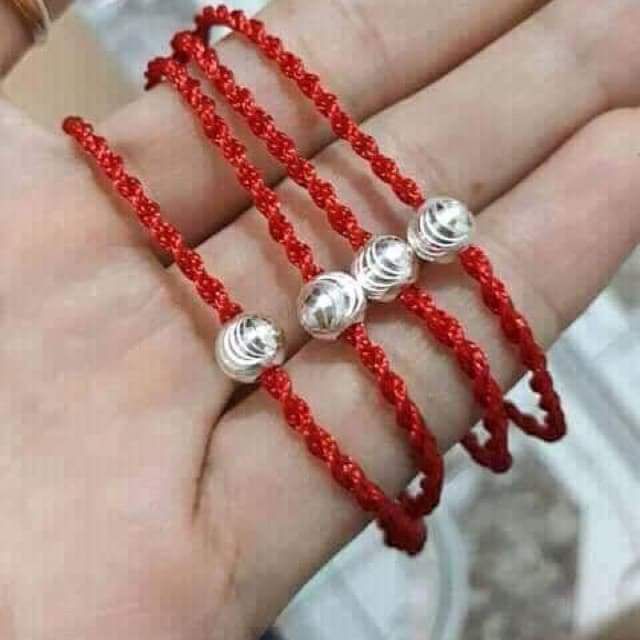 10 Vòng tay chỉ đỏ bi hợp kim