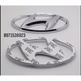 biểu tượng HYUNDAI dán thân xe HYUNDAI hàng cao cấp