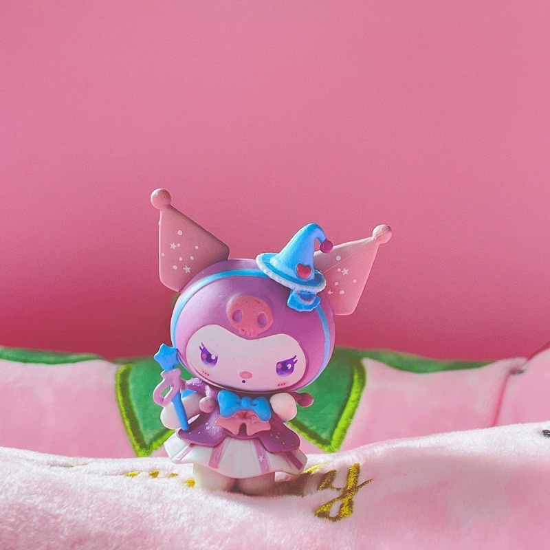 Mô hình nhân vật My Melody Kuromi hoạt hình dễ thương trang trí bàn làm việc.