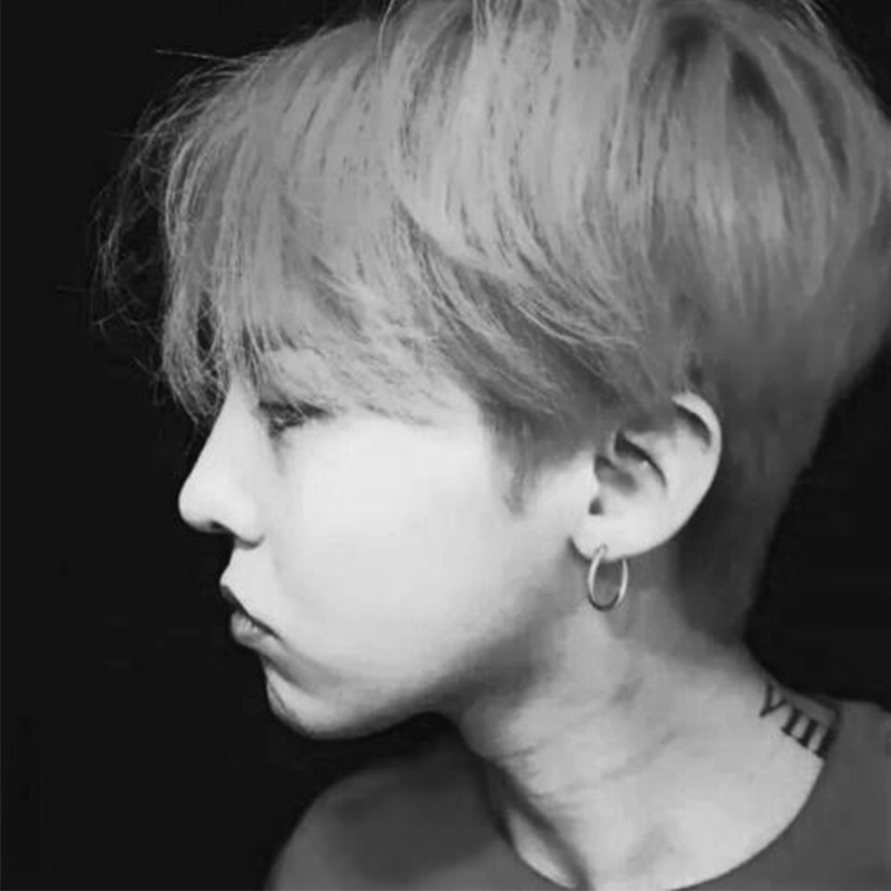 Bông Tai Tròn Nhỏ Không Gây Dị Ứng Thiết Kế Cá Tính