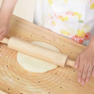 Dụng cụ cán bột bằng gỗ tiện dụng
