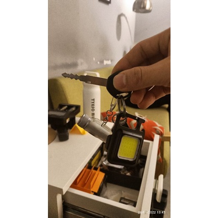 Đèn móc khoá mini COB 800 lumen siêu sáng, edc nhỏ gọn hỗ trợ cắm trại, du lịch, dự phòng