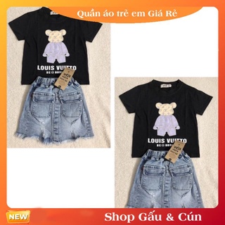 Bộ quần áo cộc tay cho bé gái chân váy bò áo phông đen in hình chú gấu lv 8-18kg