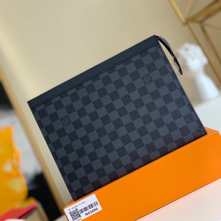 Túi ví cắp nách xách tay Louis Vuitton đen caro LA fullbox