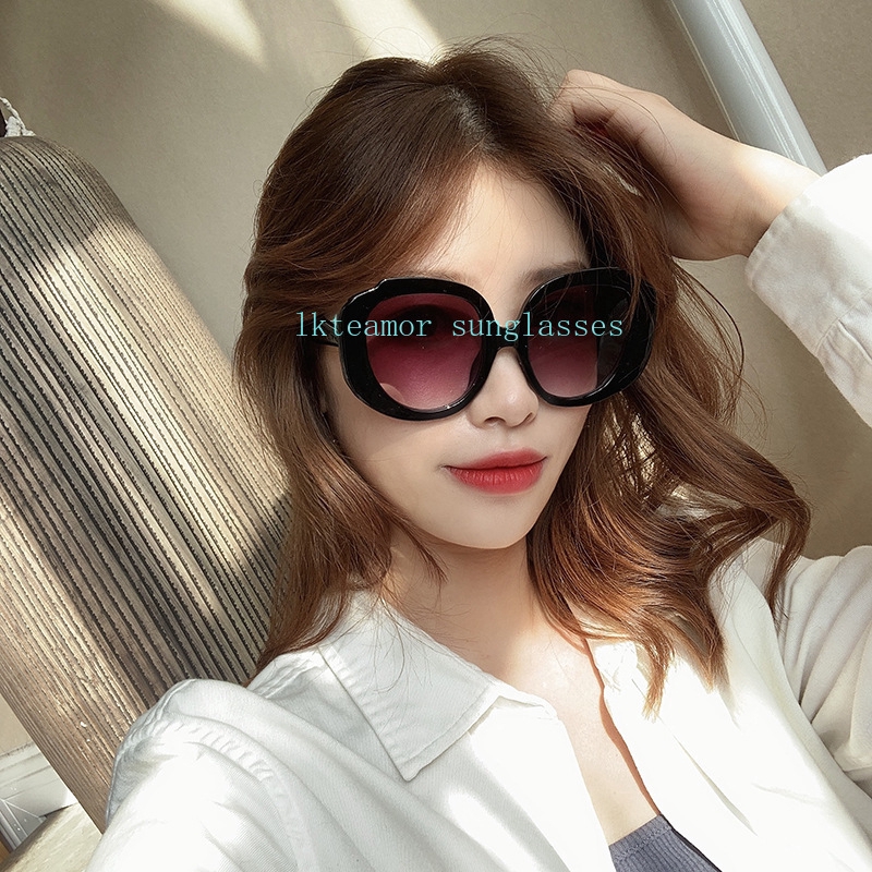 Kính Mát Oversize Gọng Nhựa Chống Tia Uv400