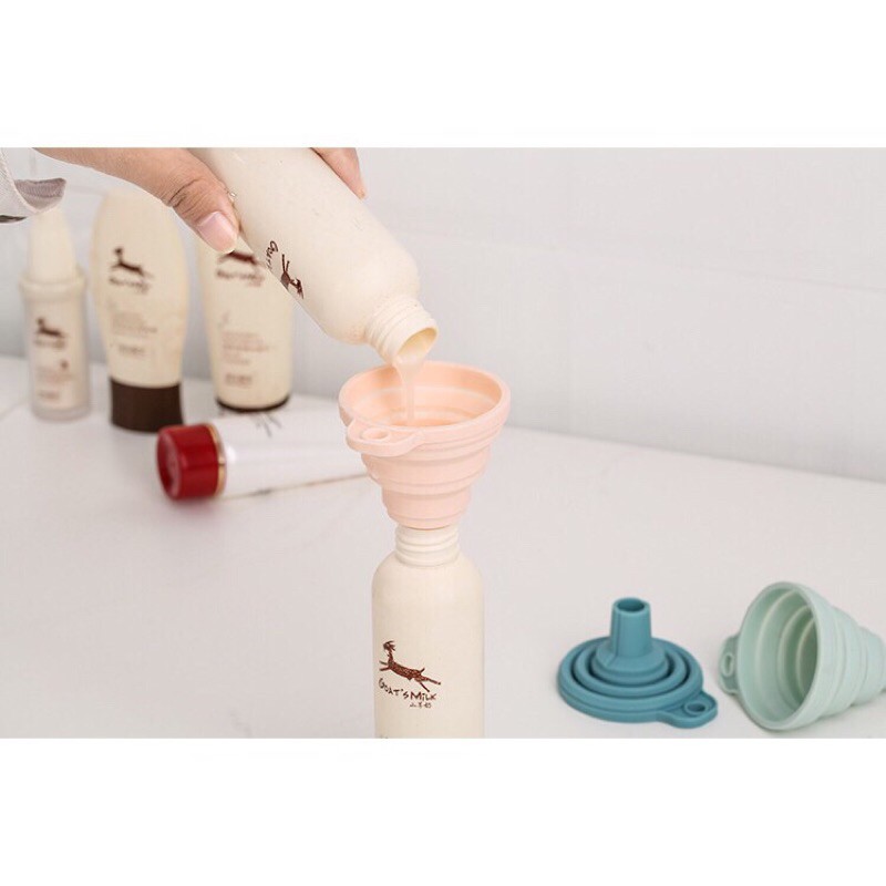 Dụng cụ san chiết chất lỏng , phễu gấp gọn cực tiện dụng