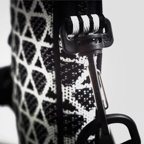 Túi Đeo Chéo Mini Bag Chất liệu Primeknit Thời Trang, Ngăn Đựng Chìa Khóa, Ví Tiền, Điện Thoại, Sạc Di Động